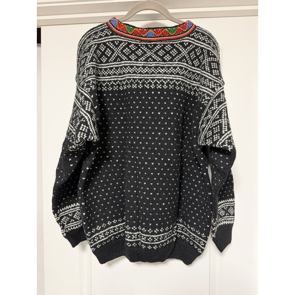Husfliden, traditional Norwegian wool sweater, Setesdal Style, Medium - Picture 3 of 6
